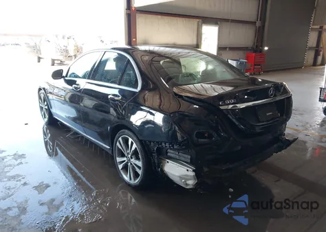 2020 Mercedes-Benz C 300 from USA, damaged, VIN W1KWF8DBXLR594234